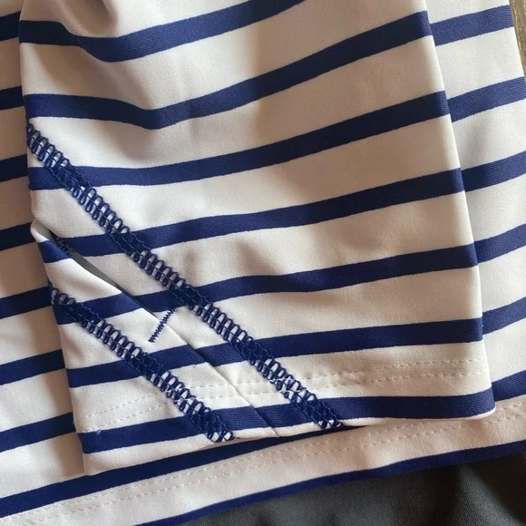 Blue and white uv protection rash guard - Picture 3 of 6